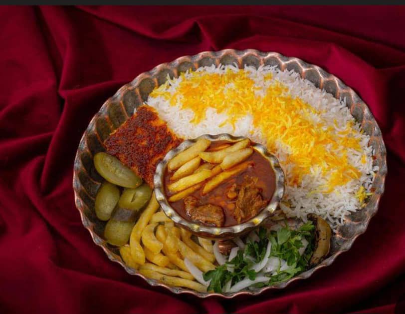 رستوران کبابی عمو فرهاد در حسن آباد تهران